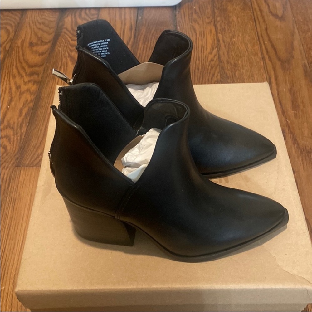Steve Madden Alese bootie